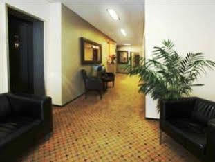 Hostal Royal Park *